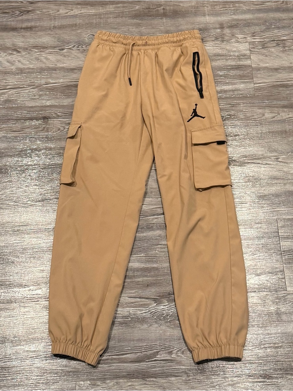 Jordan Youth Tan Cargo Athletic Jogger Pants Jumpman Logo size Large